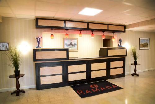 Hotel Ramada Triangle / Quantico