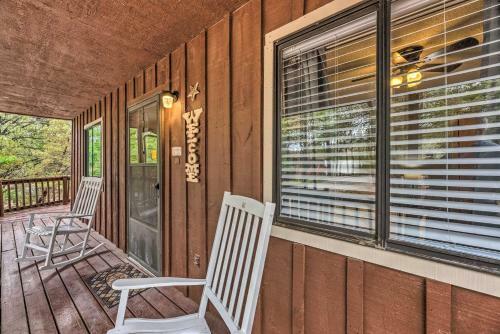 Rustic Ruidoso Cabin With Large Deck And Grill!