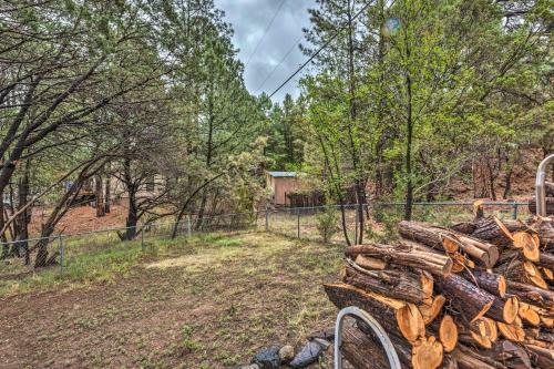 Rustic Ruidoso Cabin With Large Deck And Grill!