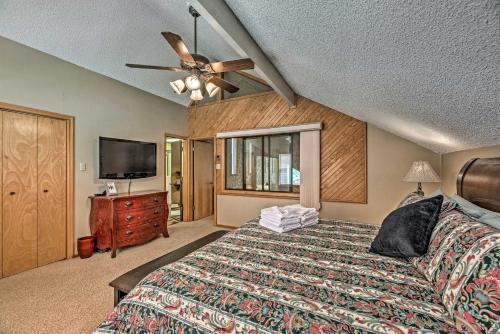 Cozy Ruidoso Cabin With Large Deck And Wet Bar!