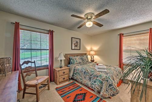 Cozy Ruidoso Cabin With Large Deck And Wet Bar!