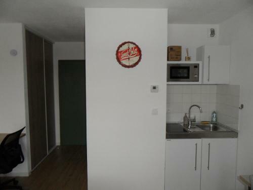 Apartamento # Studio Bon Emplacement Avec Parking #