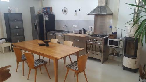 Grand Loft Em33