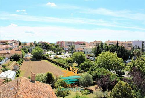 Apartamento Emplacement Id�al Spacieux Clim Centre Hy�res