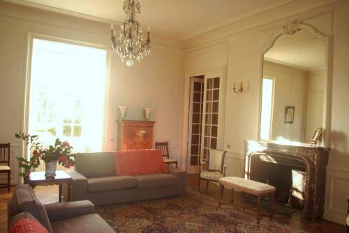 Chateau De Piedouault