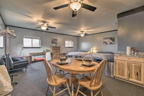 Apartamento Auburn Studio With Yard And Fire Pit About 5 Mi To Lakes!