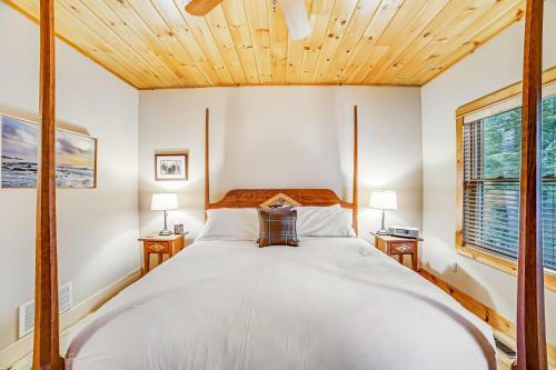Hemlock Lodge