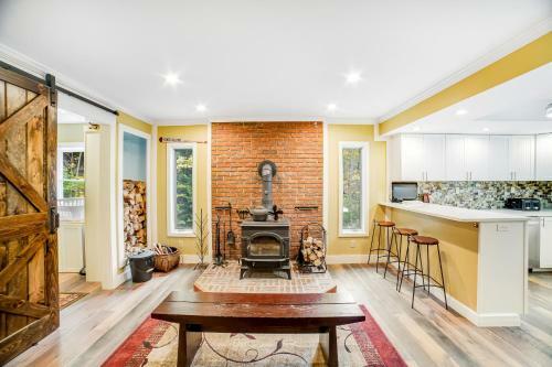 The Lodge At Schroon River