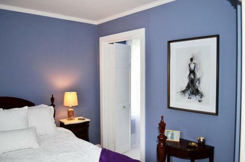 John Henry Bed & Breakfast