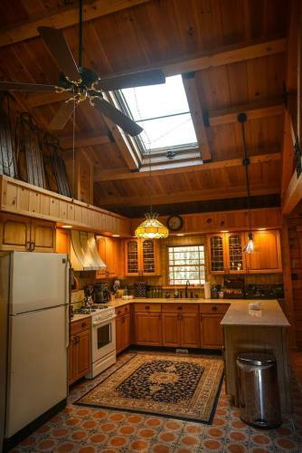 Colgate Lake Lodge