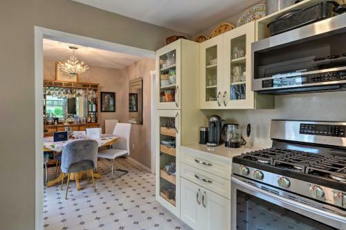 Cute East Hampton Cottage With Patio - Walk To Beach
