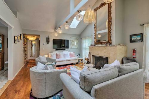 Cute East Hampton Cottage With Patio - Walk To Beach