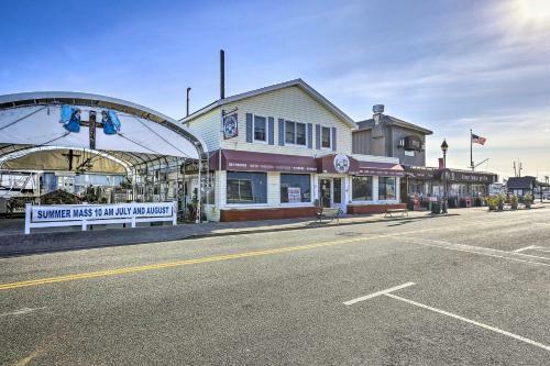 Freeport Guesthouse - Walk To Nautical Mile!