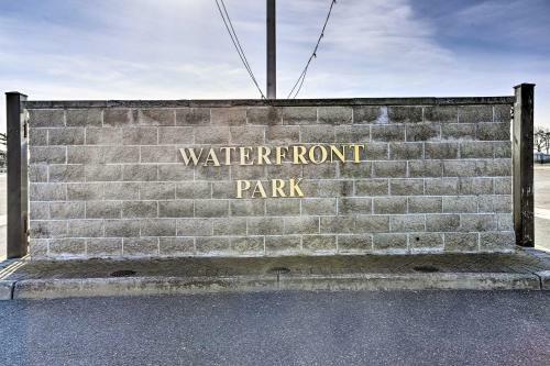 Freeport Guesthouse - Walk To Nautical Mile!