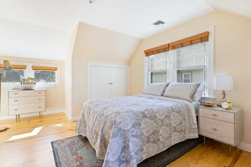 Greenport Village Vacationer's Delight