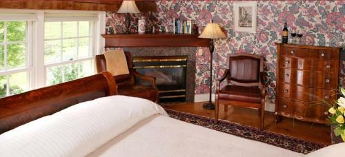 Bed & Breakfast Inn At The Round Barn Farm