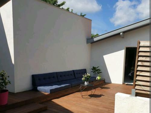 Hostal Maisonnette Guest Home