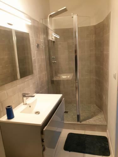 Hostal Maisonnette Guest Home