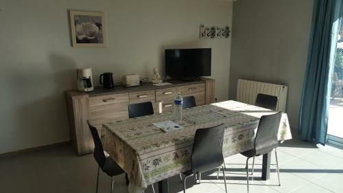 Hostal Mas Des Marcellines