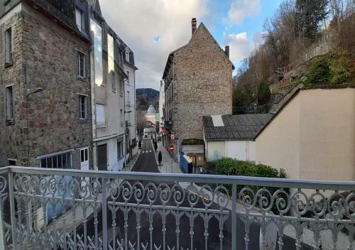 Apartamento Meubl� 2 Chambres Wifi Balcon 52m2 Centre La Bourboule
