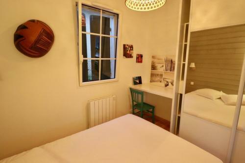 Lovely Renovated Cottage 150m From The Beach