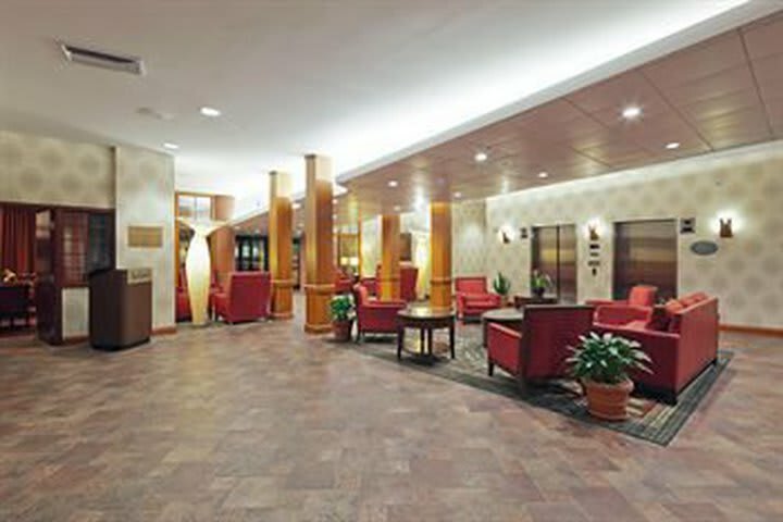 Radisson Hotel Cleveland Gateway