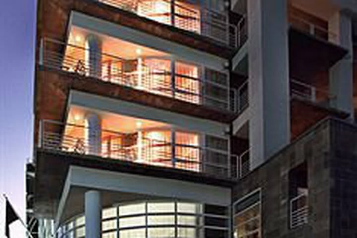 River's Edge Hotel & Spa