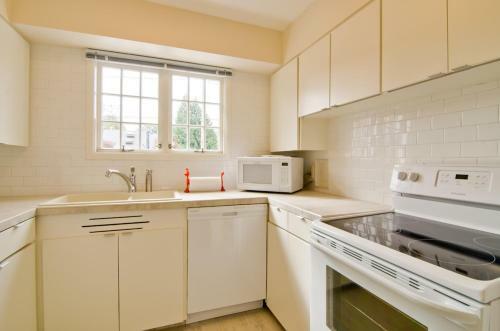 Apartamentos Doyle Lovejoy