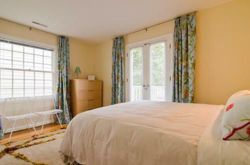 Apartamentos Doyle Lovejoy