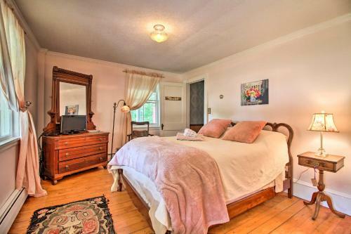 Schroon Lake Farmhouse With Historic Charm!
