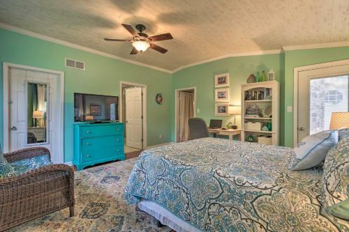 Lakeside Kent Home With Pier And Boat Ramp Access