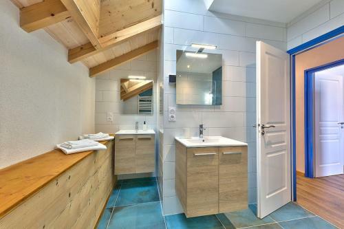 Maison Haut Jura Chaleureuse Et Ind�pendante