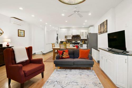 Apartamento 2-bedroom In Upper West Side, Private Entrance