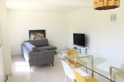 Villa de Charme Avec Vue Superbe � 10 Km de La Mer
