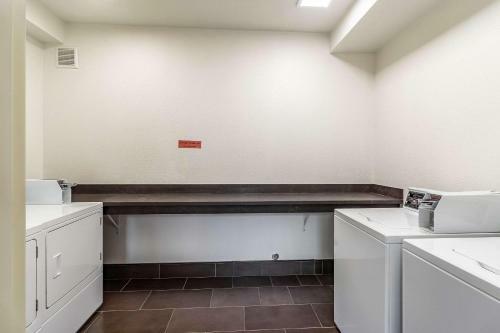 Clarion Hotel Portland Airport