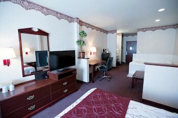 Guesthouse Hotel & Suites Portland