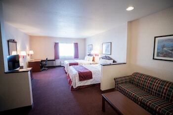 Guesthouse Hotel & Suites Portland
