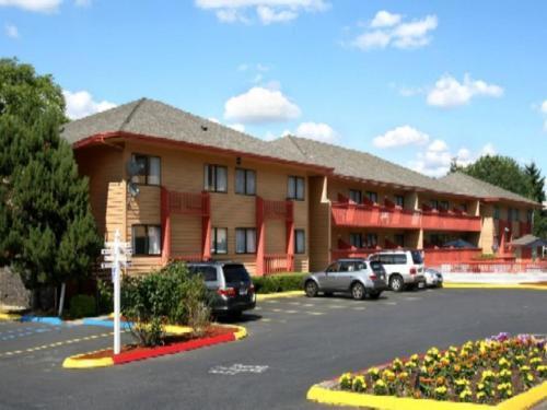 Hotel Howard Johnson Portland Airport
