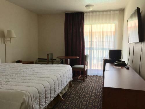 Hotel Howard Johnson Portland Airport