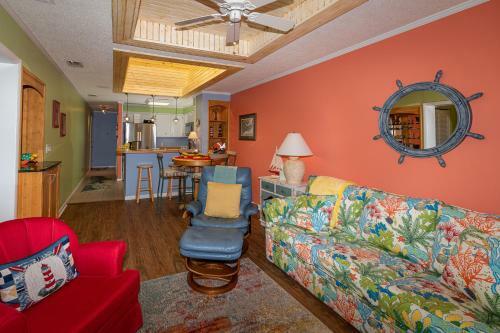 Island Beach & Racquet Club III