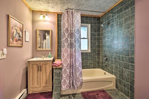 Sweet Cottage With Grandfather Mountain Views!