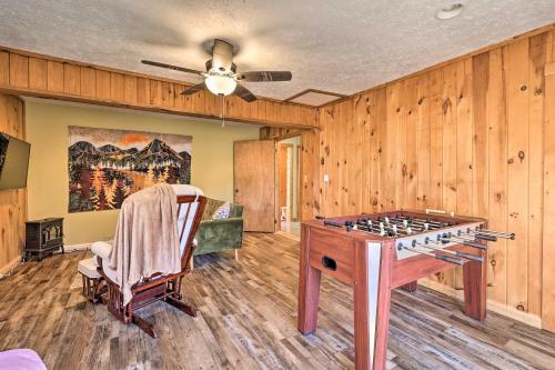 Sweet Cottage With Grandfather Mountain Views!