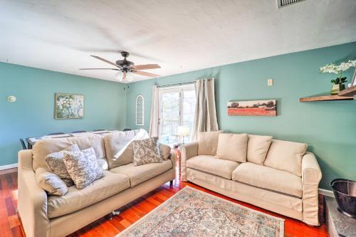 Sweet Cottage With Grandfather Mountain Views!