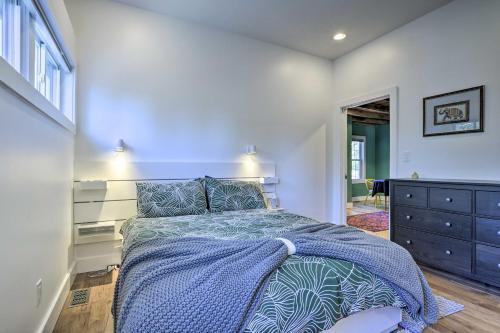 Renovated Carrboro Home With Deck And Fire Pit!