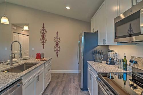 Charming Candler Cottage 12 Mi To Asheville!