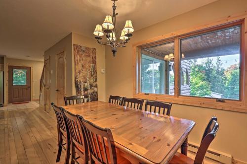 Updated Beech Mountain Home With Deck And Grill!