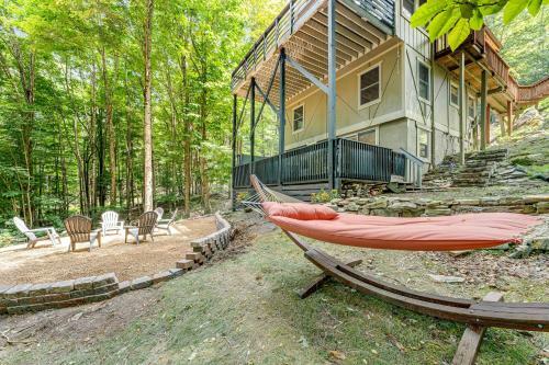 Bee & Bae Hideaway