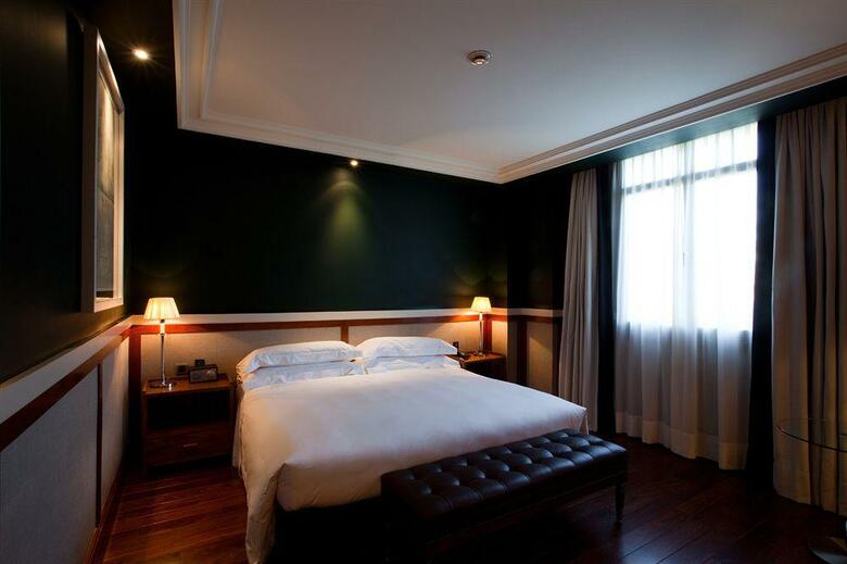 Hotel 1898