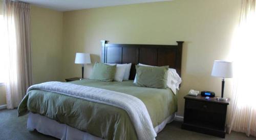 Hotel Ambassador Inn