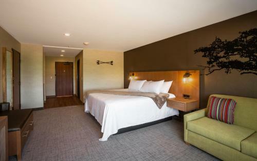 Red Sands Hotel